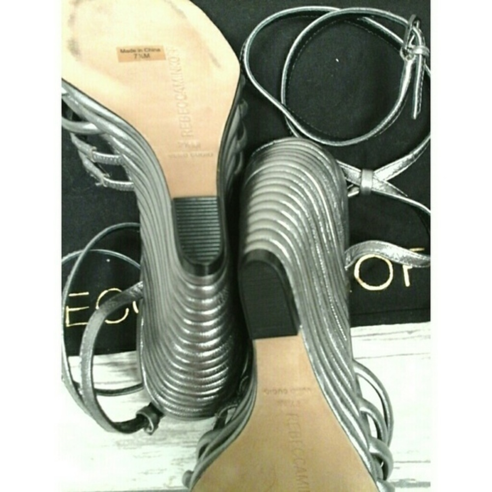 Rebecca Minkoff Savannah ankle strap wedge sandals in metallic silver - Picture 7 of 8